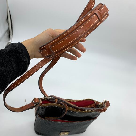 Dooney & Bourke Leather Crossbody Purse Lizard Embossed Letter Carrier Bordeaux - Picture 10 of 15